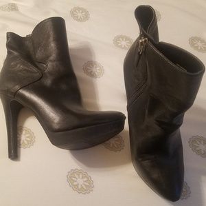 SOLD! Nine West booties